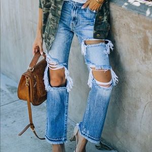 Vici CANNON HIGH RISE DISTRESSED STRAIGHT LEG DENIM size 5